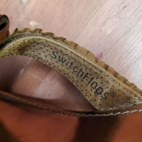 Lindsay Phillips SwitchFlops Bronze Sandals Size 8 - Picture 8 of 11